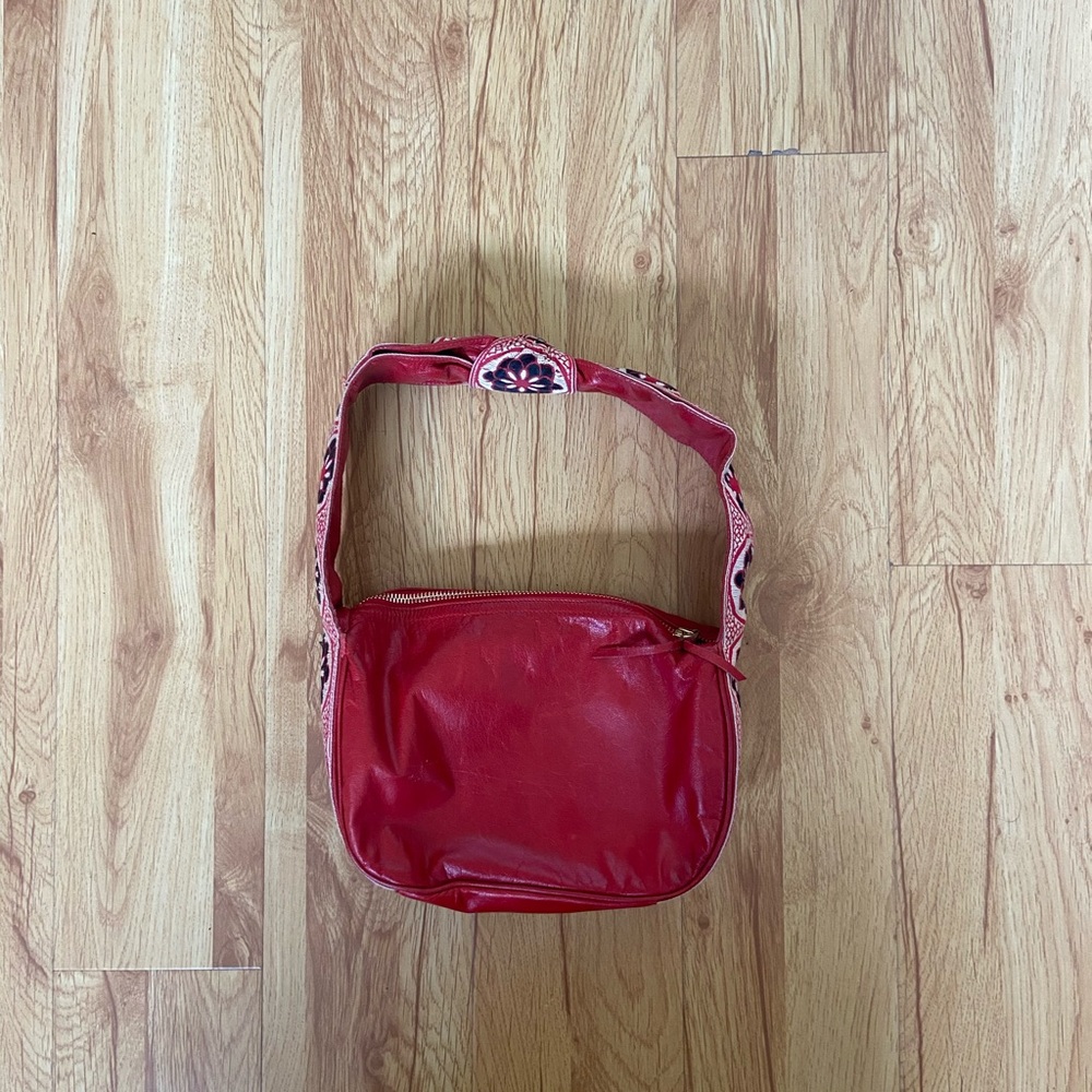 MINI RED PURSE